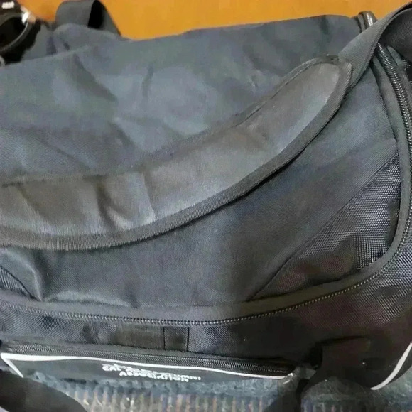 UC Davis CAL Aggie alumni overnight duffel bag Black - Picture 4 of 7